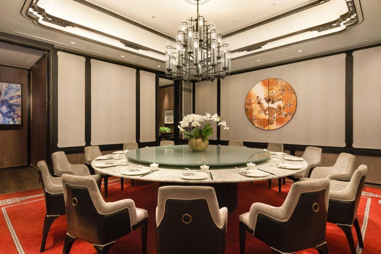 Clark Marriott Hotel Mabalacat Екстериор снимка