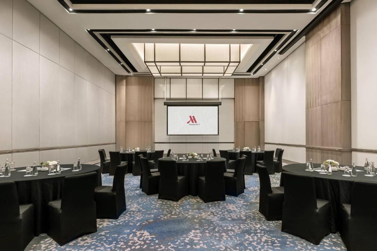 Clark Marriott Hotel Mabalacat Екстериор снимка