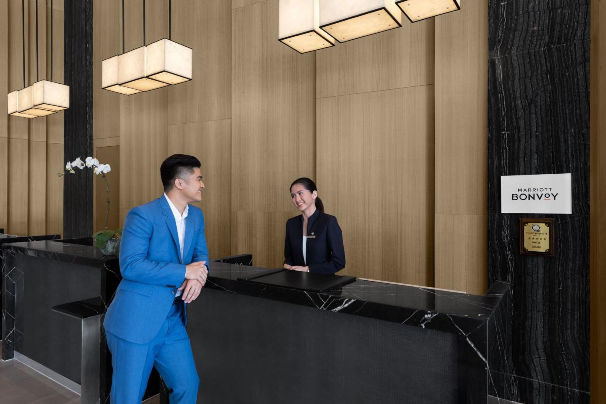 Clark Marriott Hotel Mabalacat Екстериор снимка