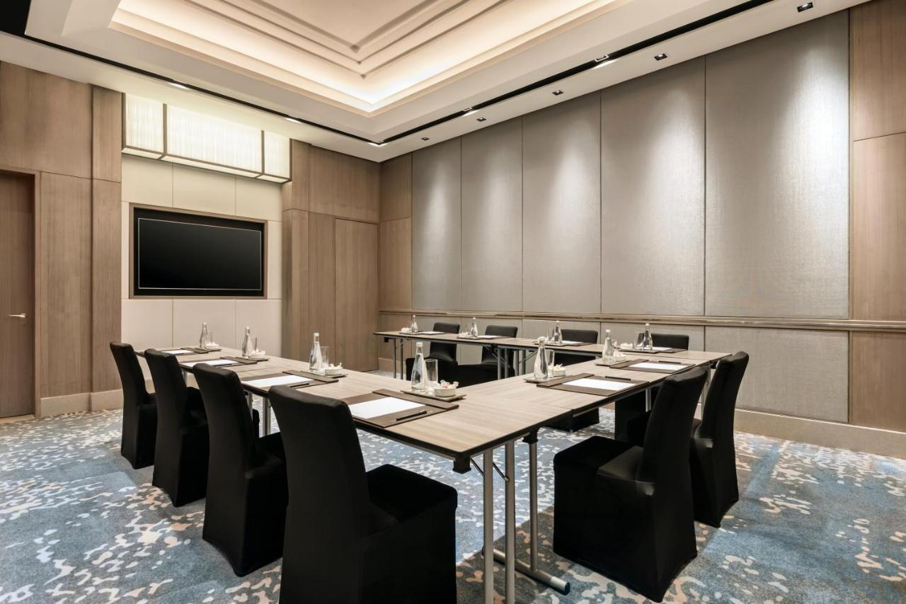 Clark Marriott Hotel Mabalacat Екстериор снимка