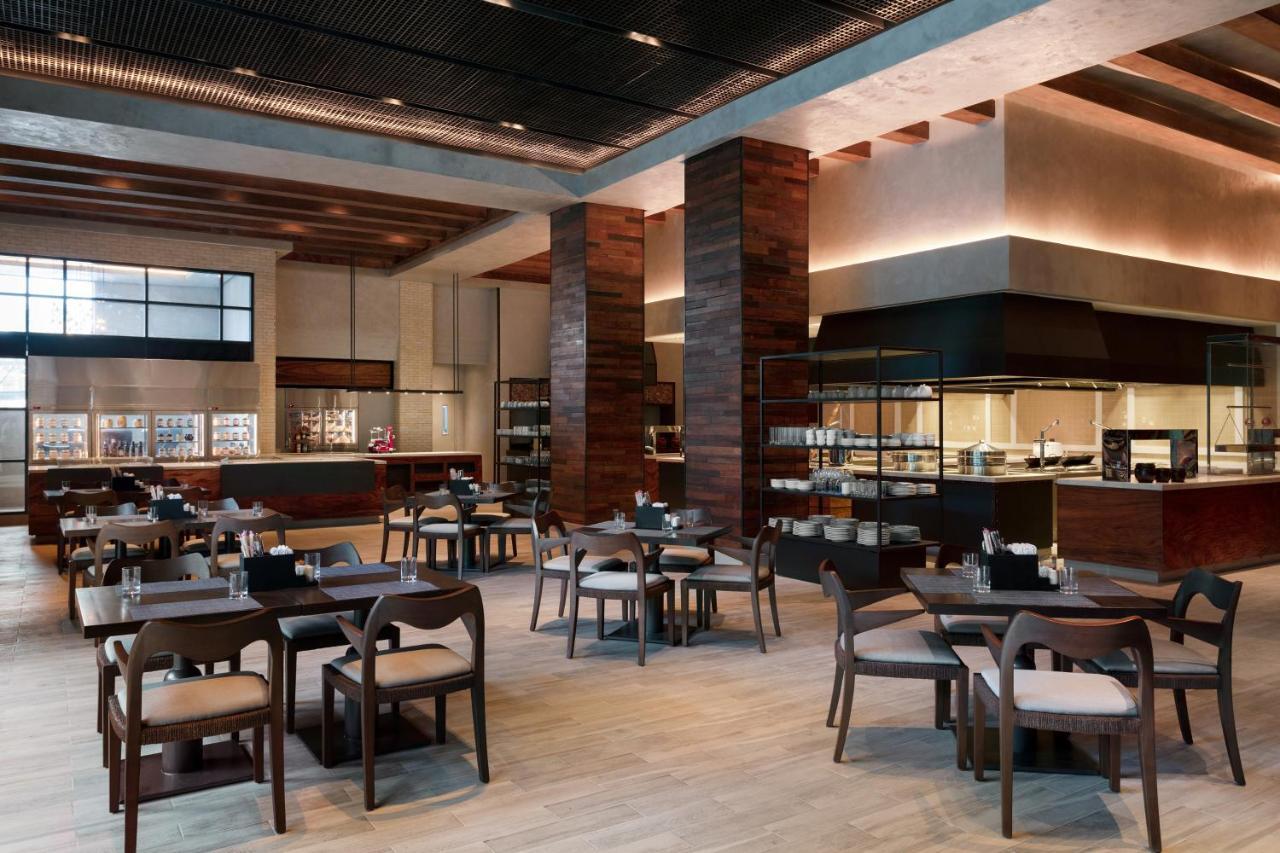 Clark Marriott Hotel Mabalacat Екстериор снимка